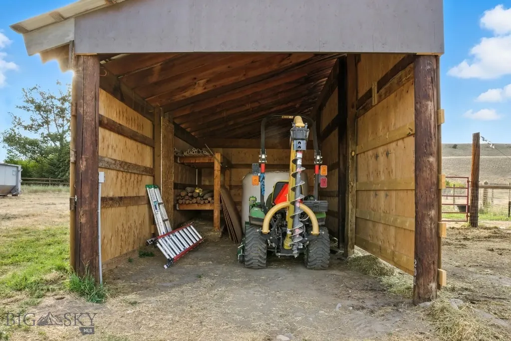 6 Moose Horn Lane Livingston MT 59047