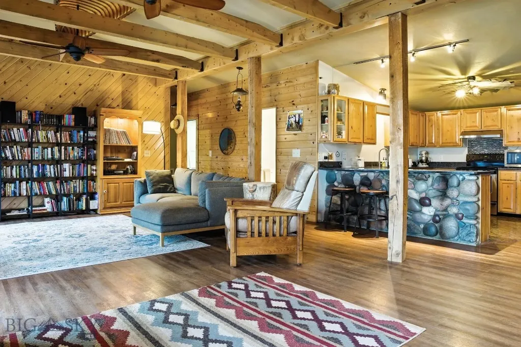 6 Moose Horn Lane Livingston MT 59047
