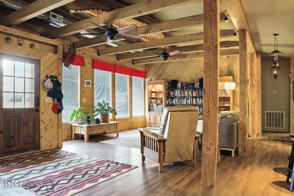6 Moose Horn Lane Livingston MT 59047