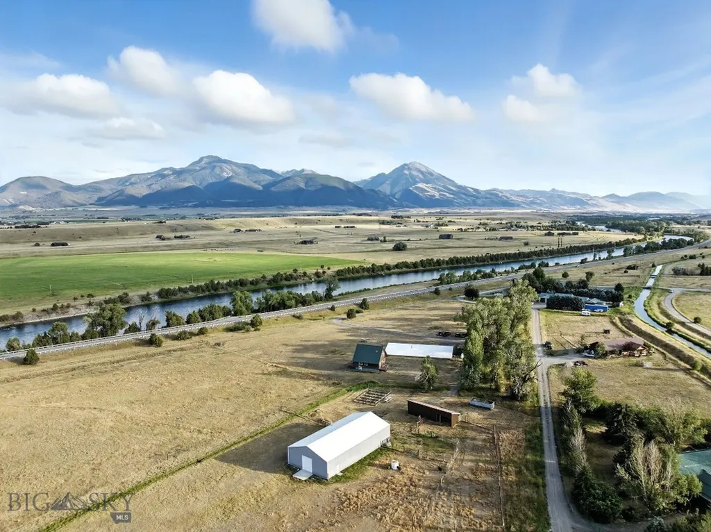 6 Moose Horn Lane Livingston MT 59047