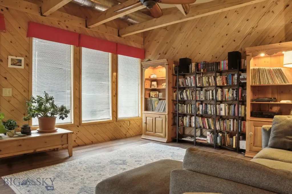 6 Moose Horn Lane Livingston MT 59047