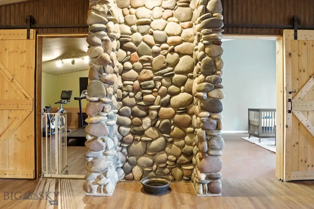 6 Moose Horn Lane Livingston MT 59047