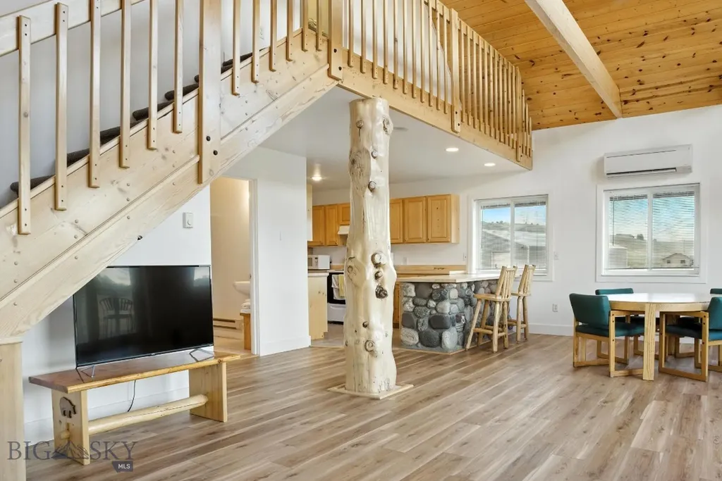 6 Moose Horn Lane Livingston MT 59047