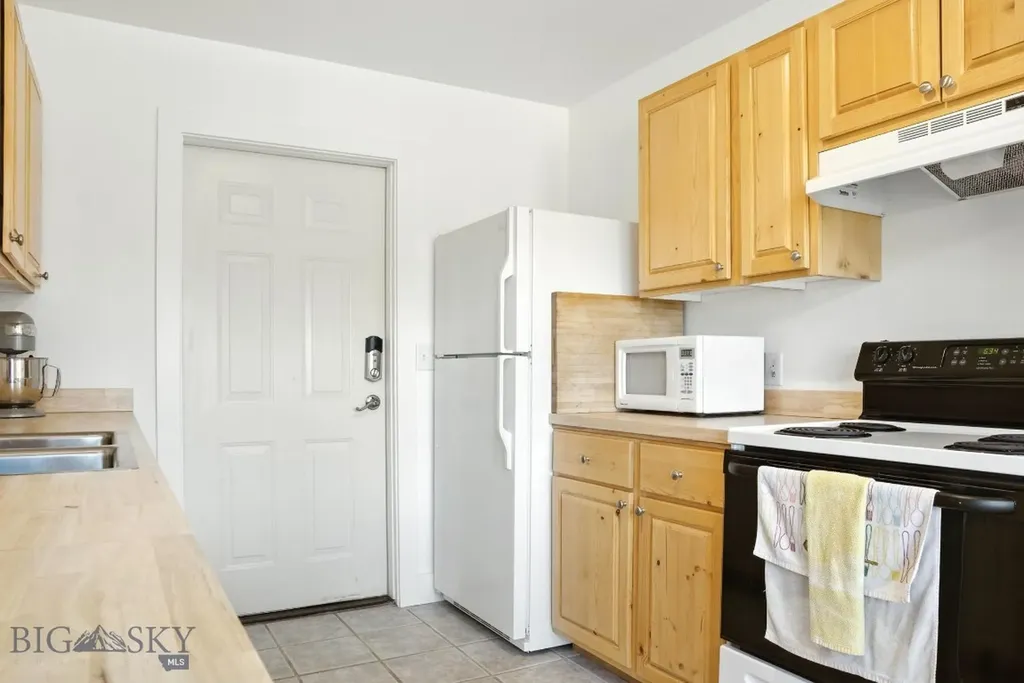 6 Moose Horn Lane Livingston MT 59047