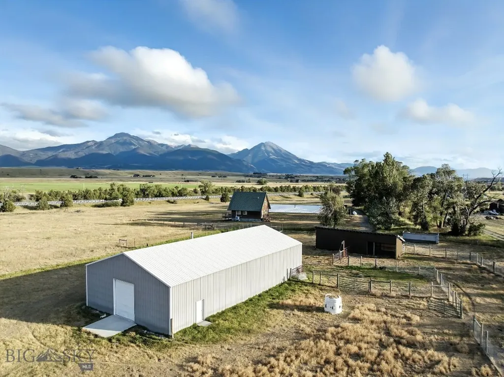 6 Moose Horn Lane Livingston MT 59047