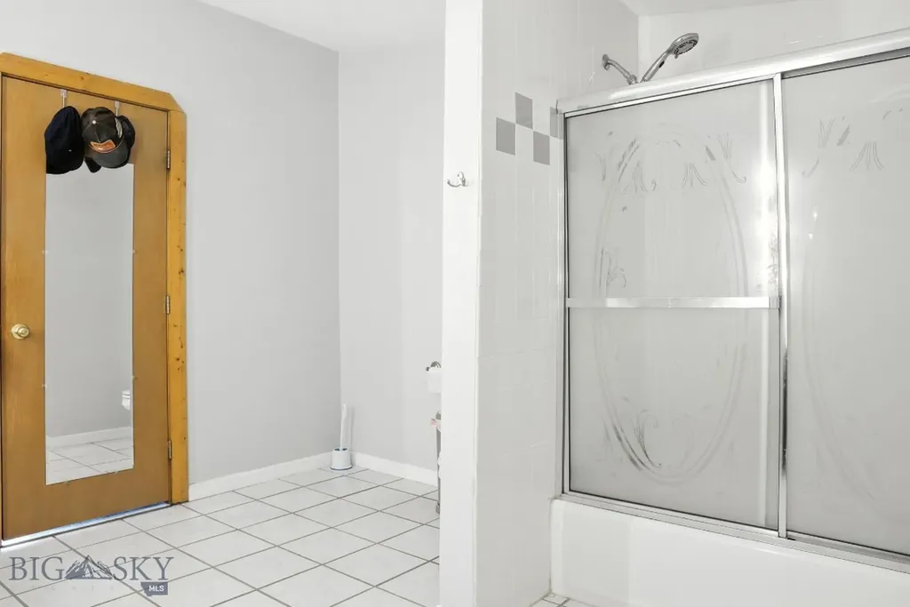 6 Moose Horn Lane Livingston MT 59047