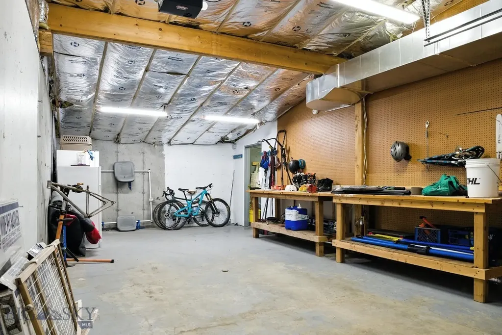 6 Moose Horn Lane Livingston MT 59047