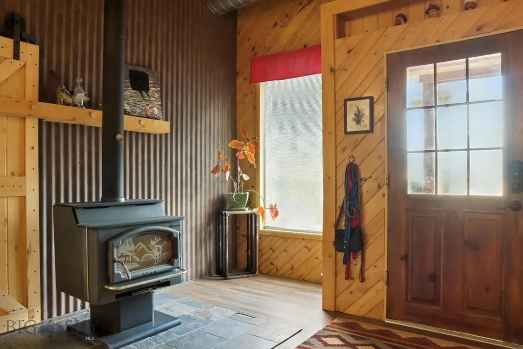 6 Moose Horn Lane Livingston MT 59047