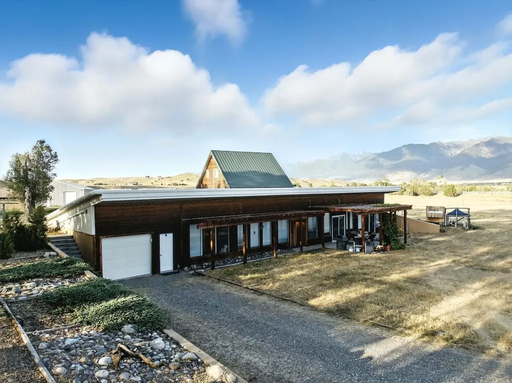 6 Moose Horn Lane Livingston MT 59047