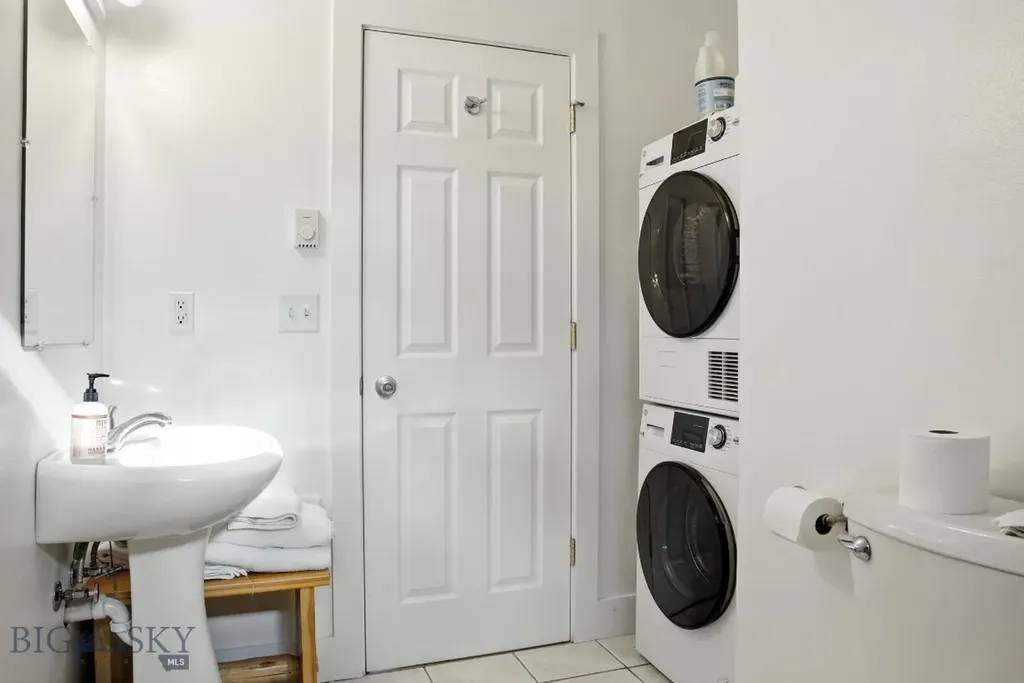 6 Moose Horn Lane Livingston MT 59047