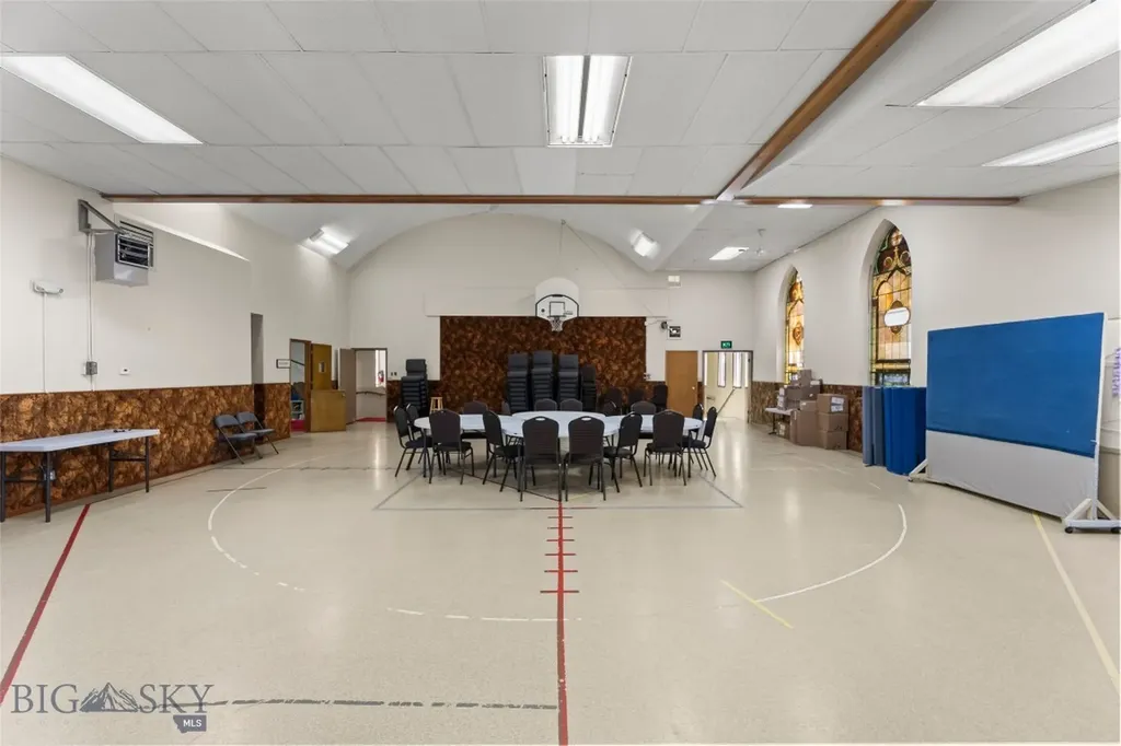 236 S 3rd Street Livingston MT 59047