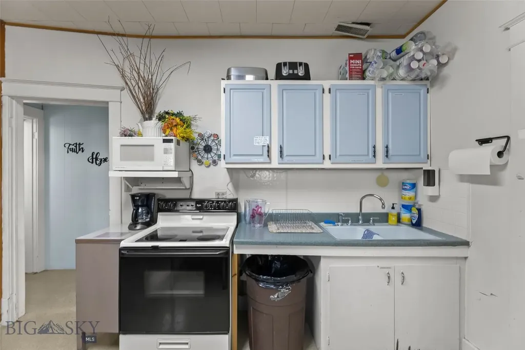 236 S 3rd Street Livingston MT 59047