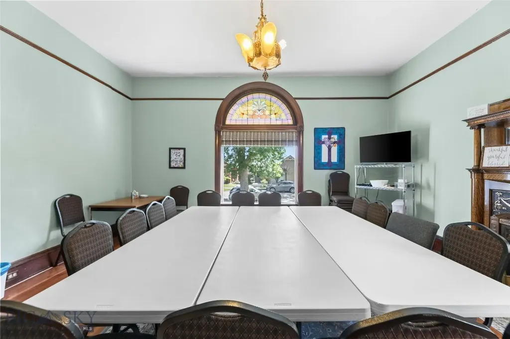 236 S 3rd Street Livingston MT 59047