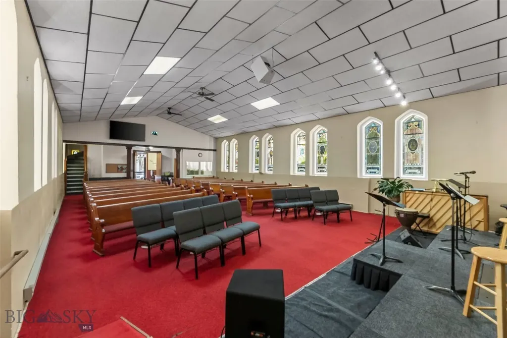 236 S 3rd Street Livingston MT 59047
