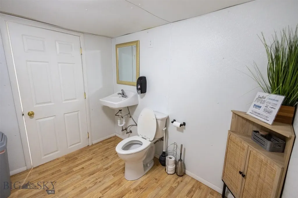 1101 Utah Butte MT 59701