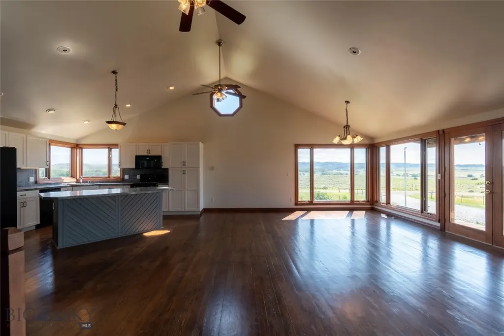 281 Otter Creek Road Big Timber MT 59011