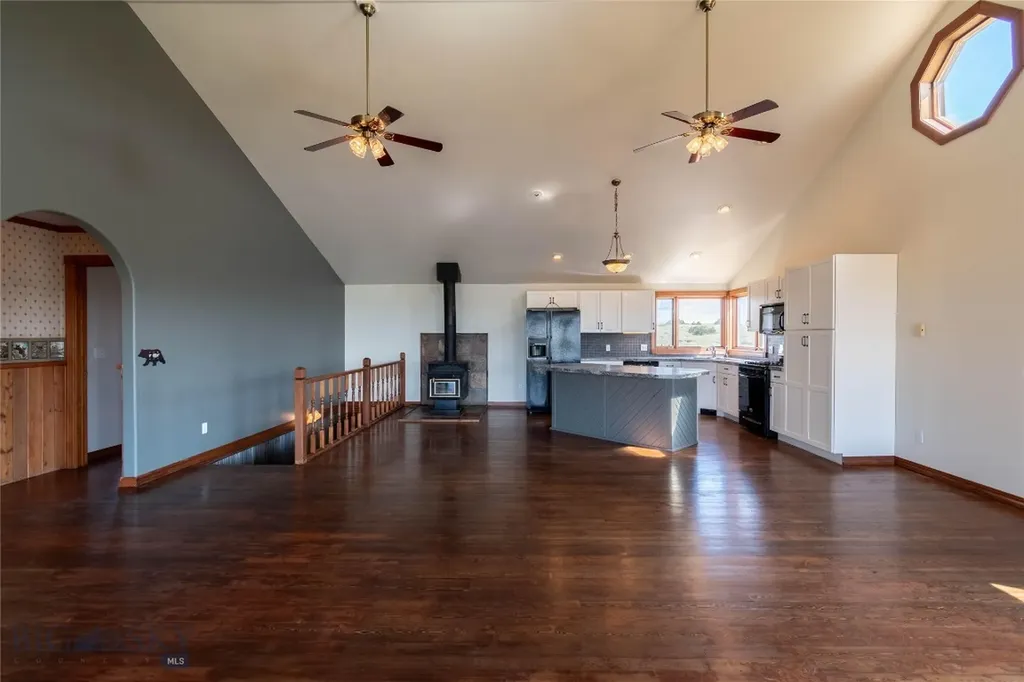 281 Otter Creek Road Big Timber MT 59011