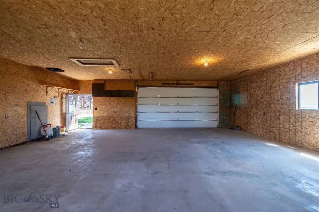 281 Otter Creek Road Big Timber MT 59011