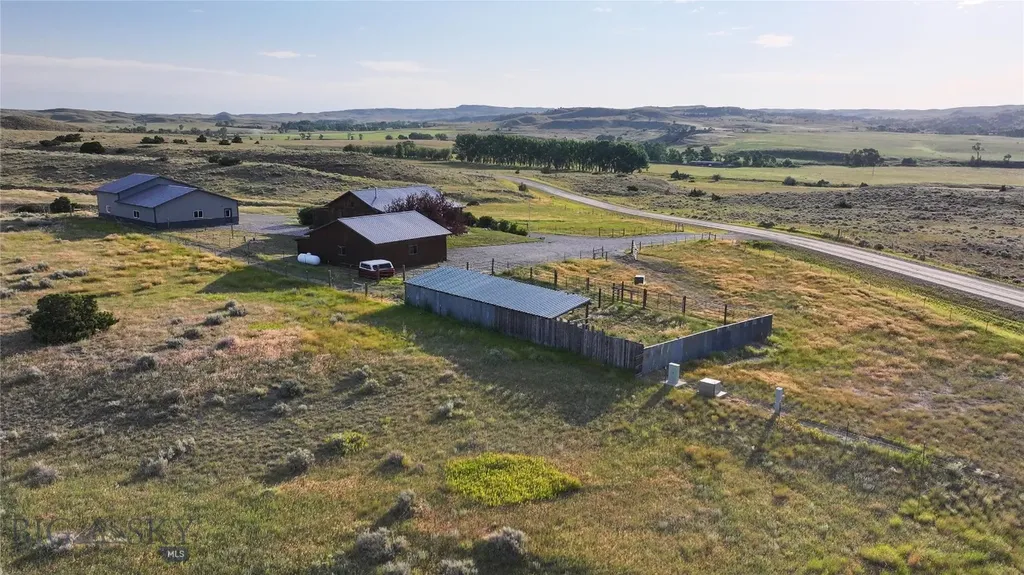 281 Otter Creek Road Big Timber MT 59011
