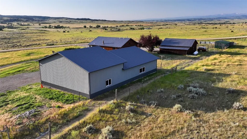 281 Otter Creek Road Big Timber MT 59011