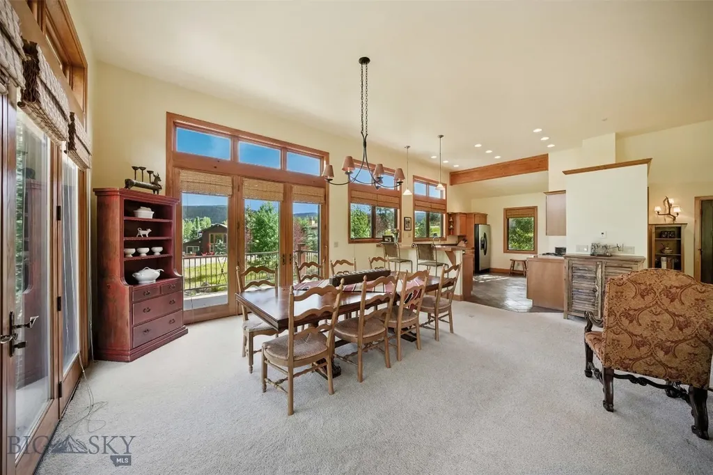 2130 Looking Glass Big Sky MT 59716