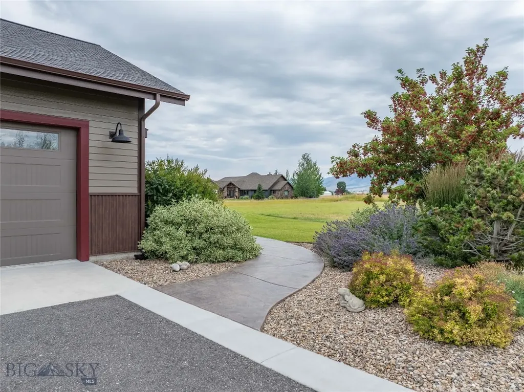 359 Prairie Glen Way Belgrade MT 59714