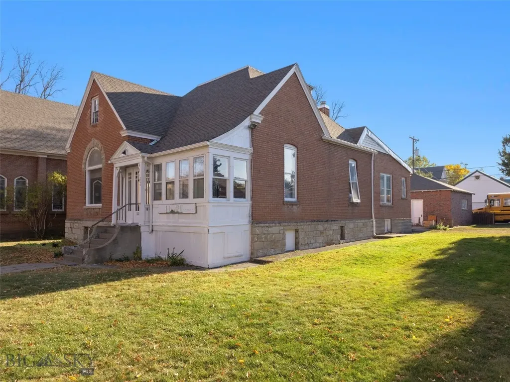 236 S 3rd Street Livingston MT 59047