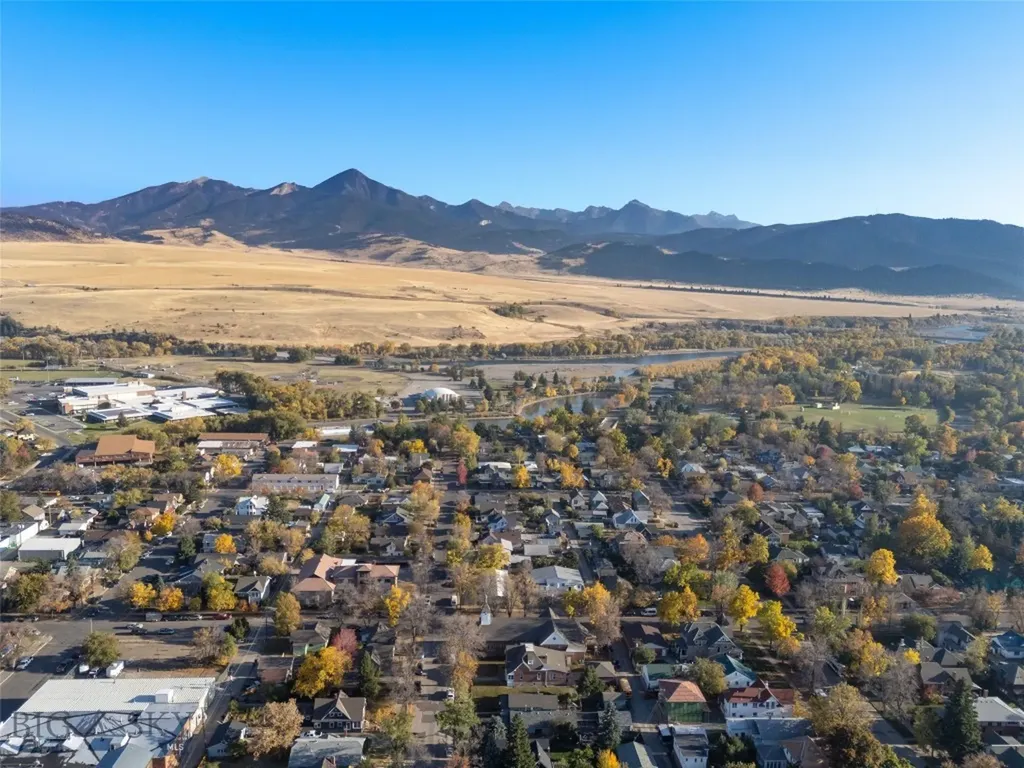 236 S 3rd Street Livingston MT 59047
