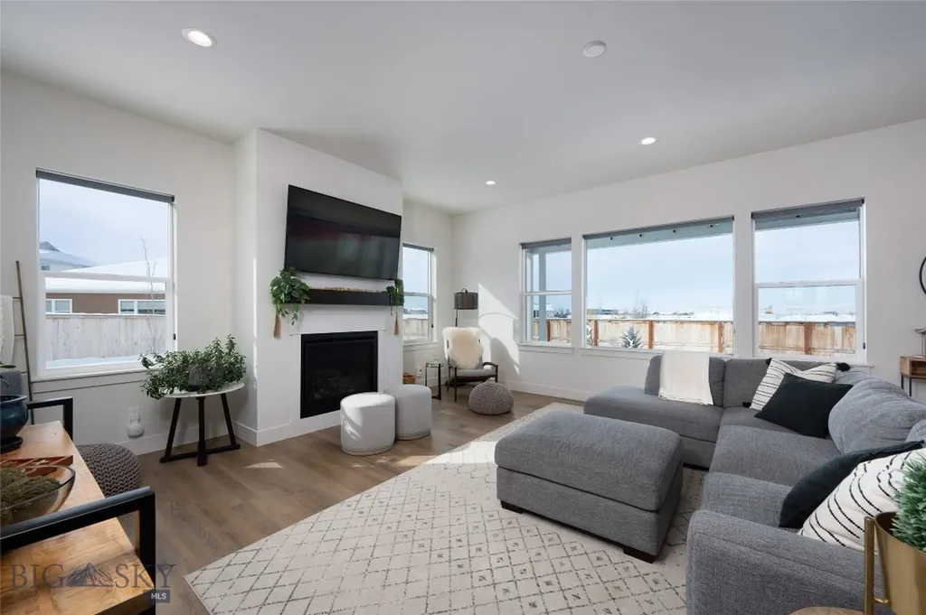 1605 Wyatt Earp Court Belgrade MT 59714