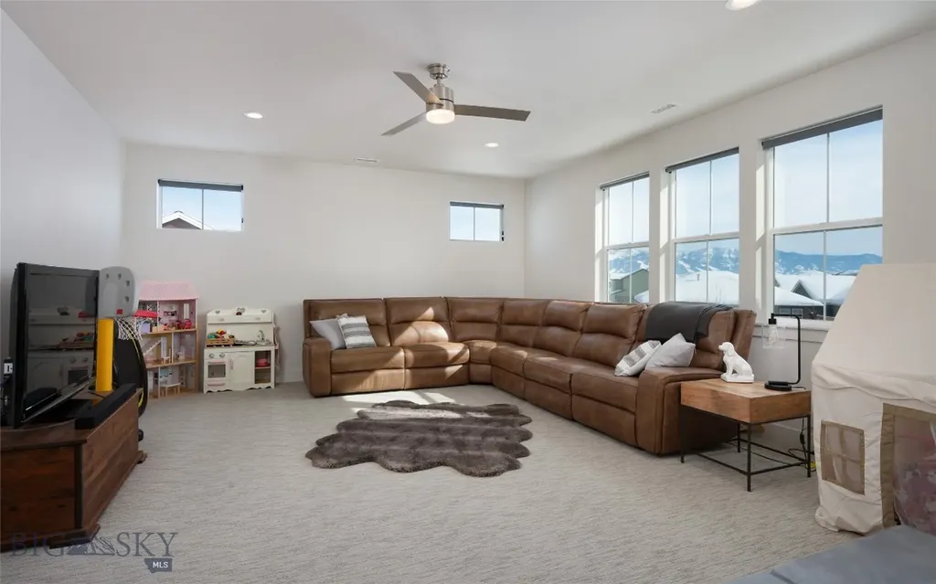 1605 Wyatt Earp Court Belgrade MT 59714