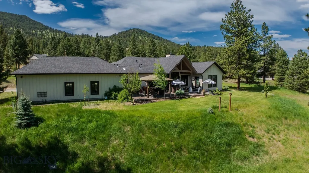 218 Lump Gulch Road Clancy MT 59634
