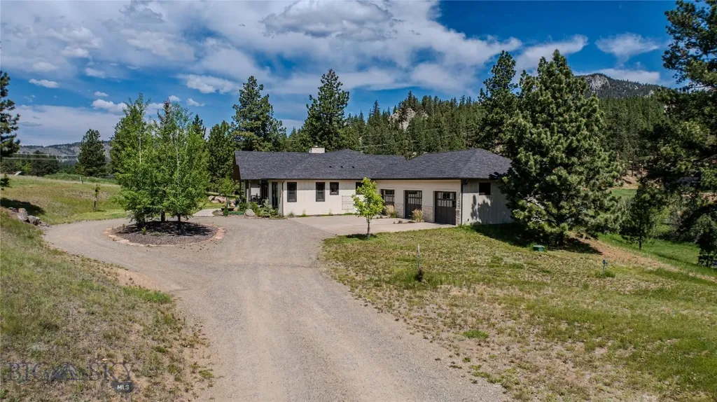 218 Lump Gulch Road Clancy MT 59634