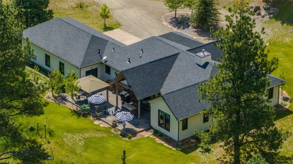 218 Lump Gulch Road Clancy MT 59634