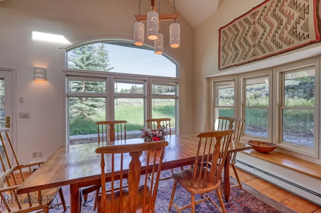 2780 Bobtail Horse Road Big Sky MT 59716