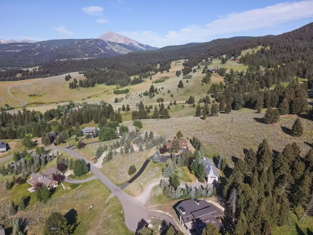 2780 Bobtail Horse Road Big Sky MT 59716