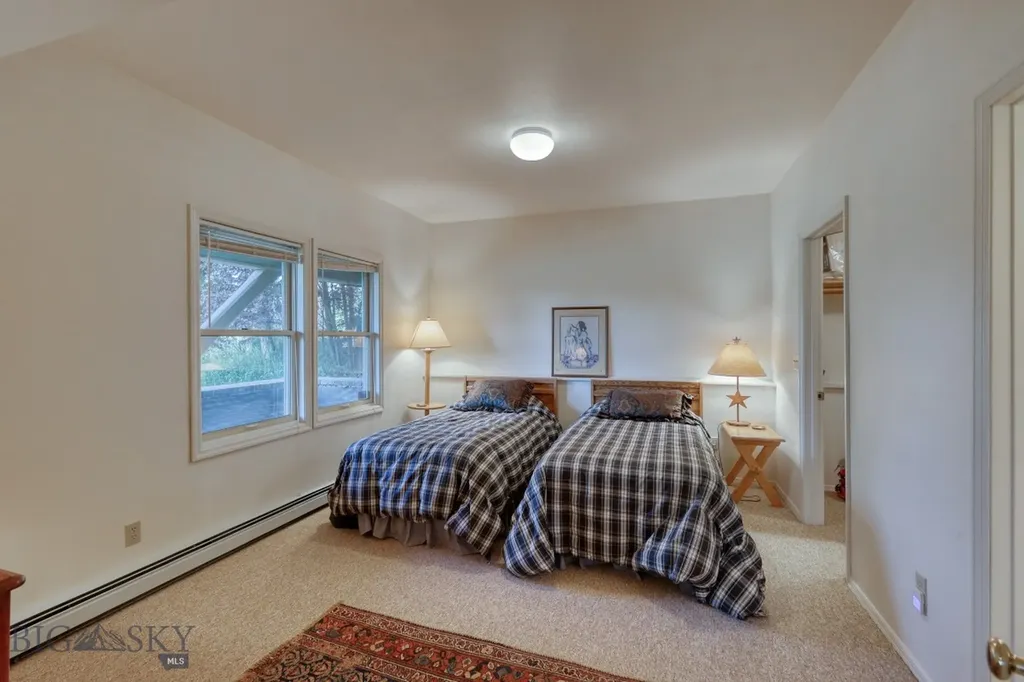 2780 Bobtail Horse Road Big Sky MT 59716
