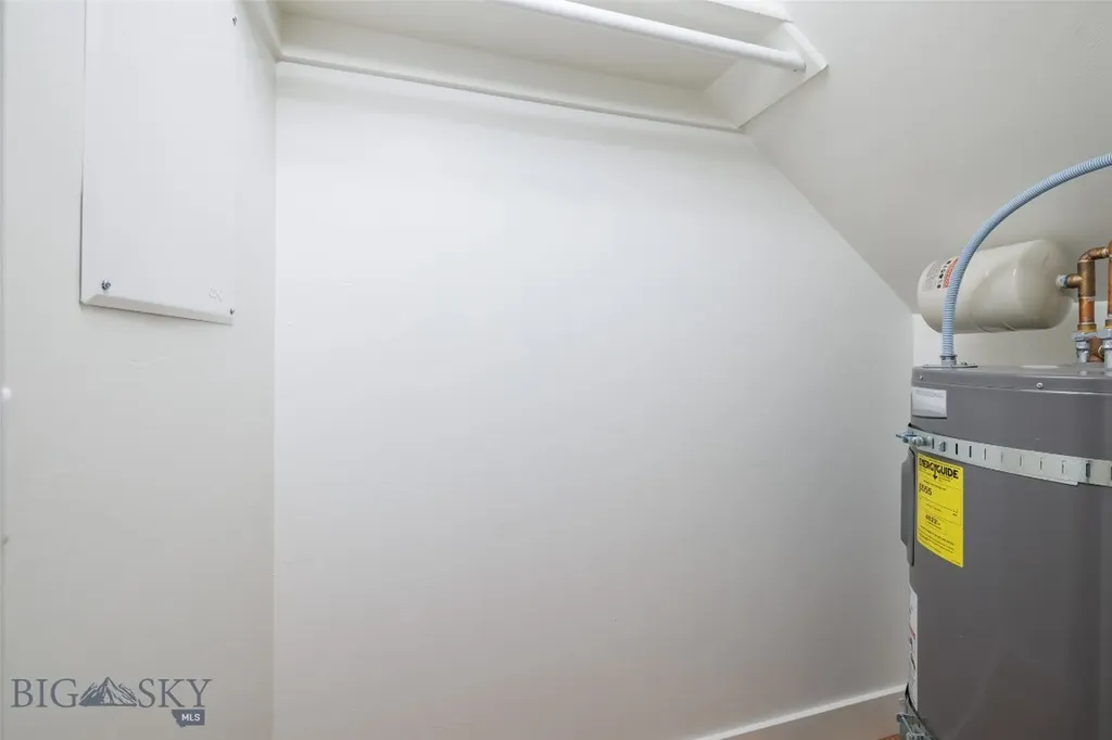 2926 Warbler Way Bozeman MT 59718