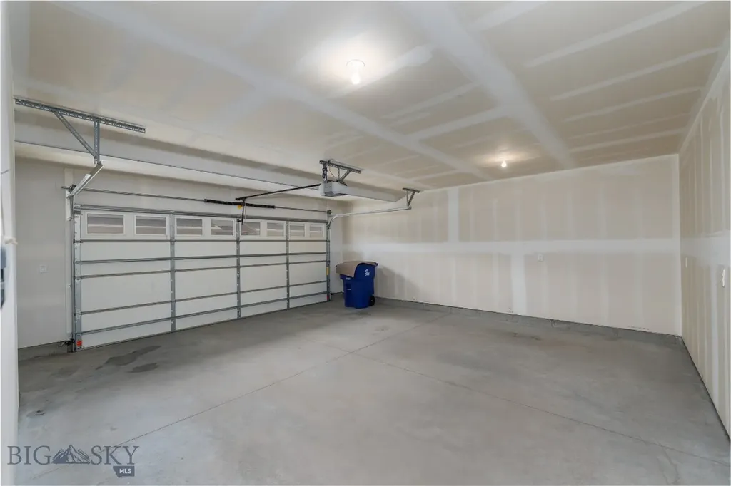 2926 Warbler Way Bozeman MT 59718