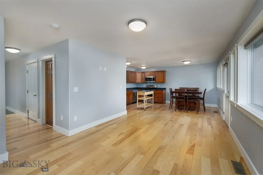 2926 Warbler Way Bozeman MT 59718