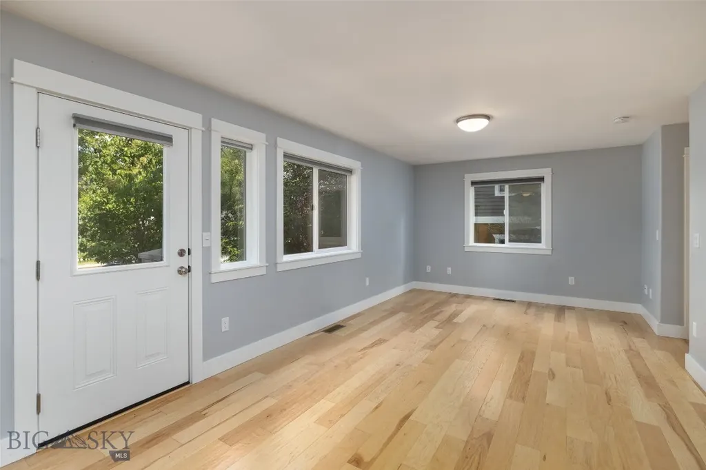 2926 Warbler Way Bozeman MT 59718