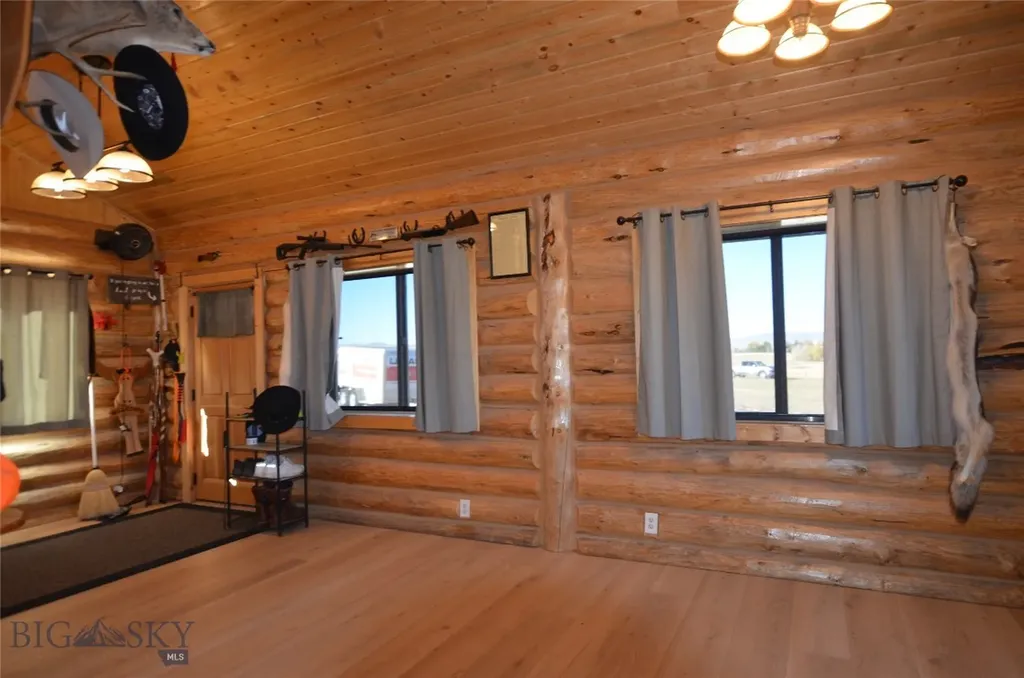 3919 Blacktail Road Dillon MT 59725