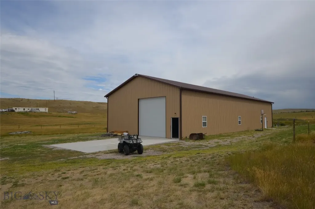 3919 Blacktail Road Dillon MT 59725