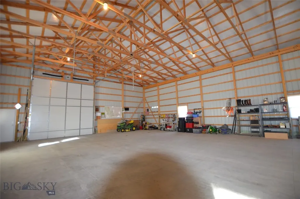 3919 Blacktail Road Dillon MT 59725