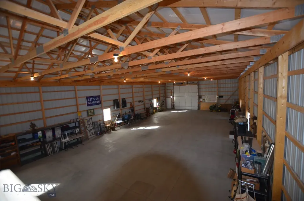 3919 Blacktail Road Dillon MT 59725