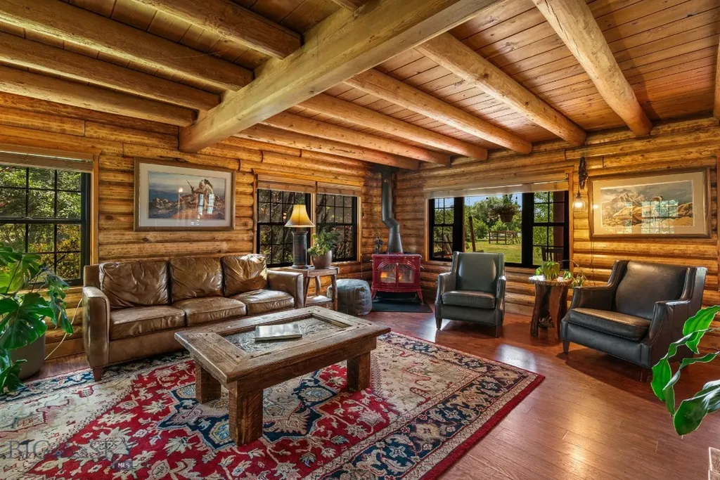 25 Big Chief Trail Bozeman MT 59718