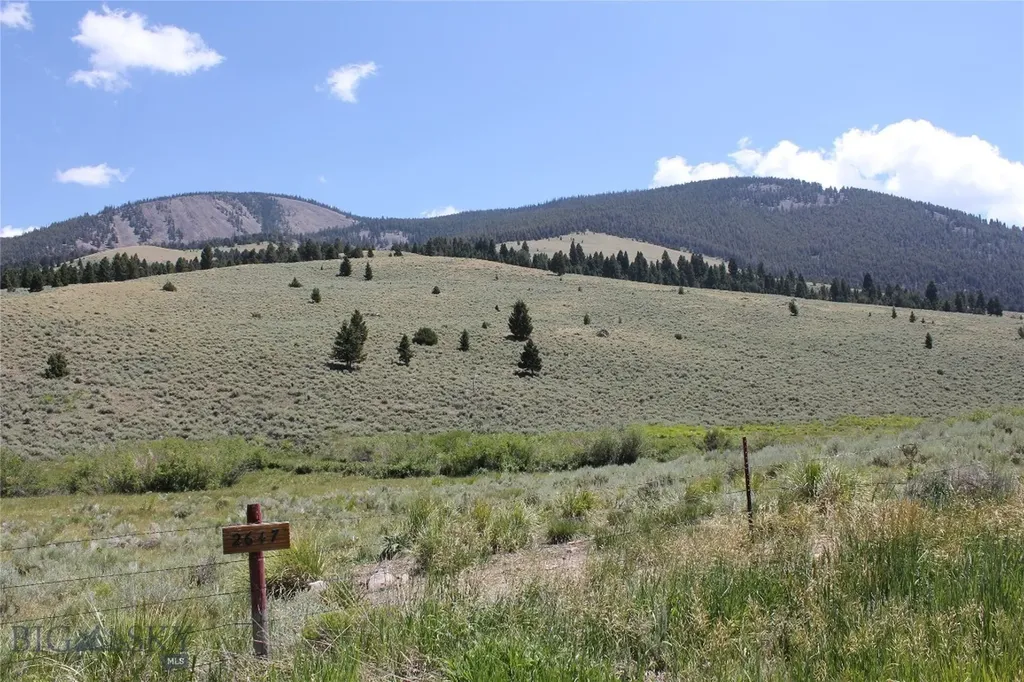 2647 Middle Fork Little Sheep Creek Lima MT 59739