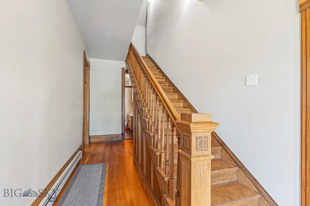 6 Washoe Circle Bearcreek MT 59007