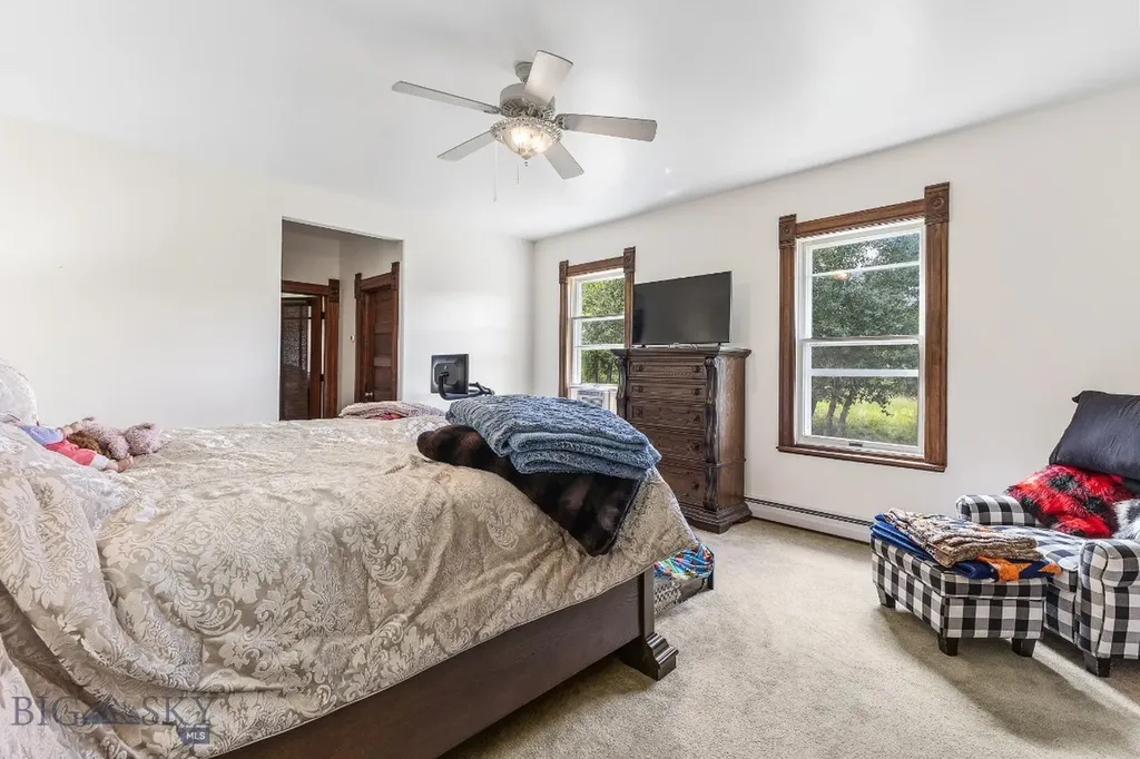6 Washoe Circle Bearcreek MT 59007