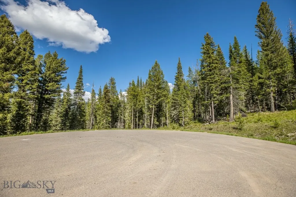 Tbd Morning Glory Court, Lot 71 Big Sky MT 59716