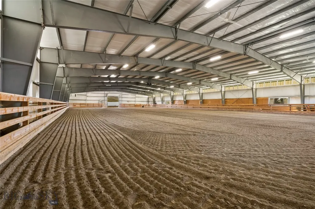 8555 Camp Creek Road Manhattan MT 59741